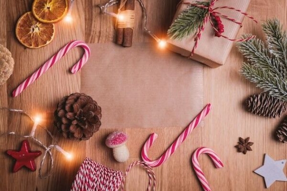 Read Secret Santa Gift Ideas For Coworkers From Badges Plus