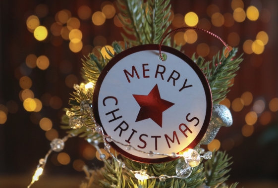 Affordable Christmas Gift Ideas with Custom Badges and Accessories